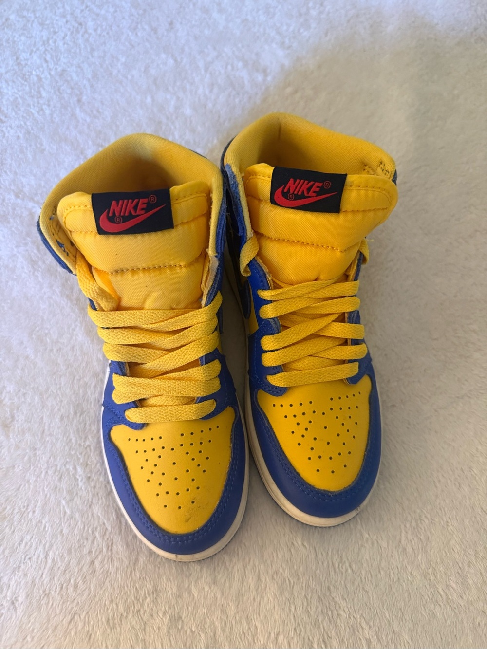 NWT kids Jordan’s High Tops - Picture 2 of 4